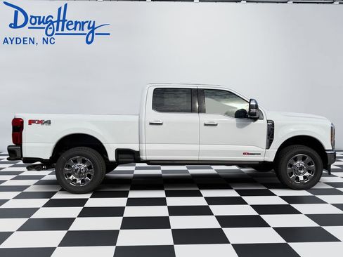 New 2026 Ford F250 Lariat w/ Lariat Ultimate Package AWD/4WD image 13