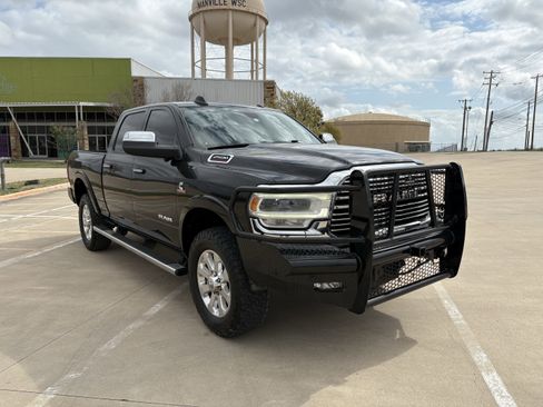 Used 2020 RAM 2500 Laramie image 7