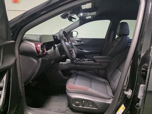 Certified 2026 Chevrolet Equinox RS w/ Convenience Package III AWD/4WD image 16