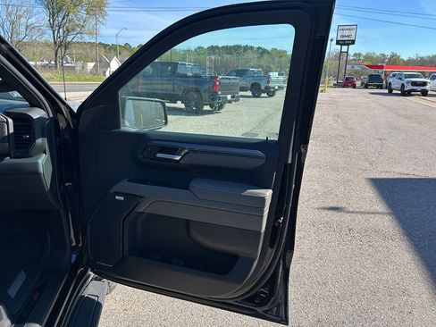 New 2026 Chevrolet Silverado 1500 ZR2 AWD/4WD image 26