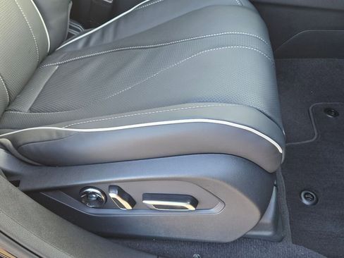 New 2026 Acura RDX SH-AWD w/ Advance Package image 8