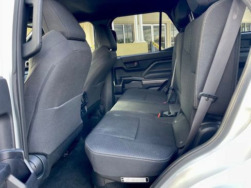 Used 2025 Toyota 4Runner SR5 image 12