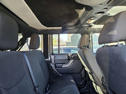 Used 2017 Jeep Wrangler Unlimited Sport w/ Quick Order Package 24S image 13