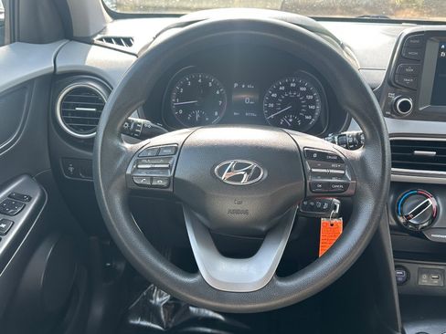 Used 2019 Hyundai Kona SE FWD image 21