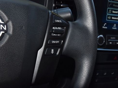 Used 2023 Nissan Frontier SV w/ Midnight Edition Package RWD image 23
