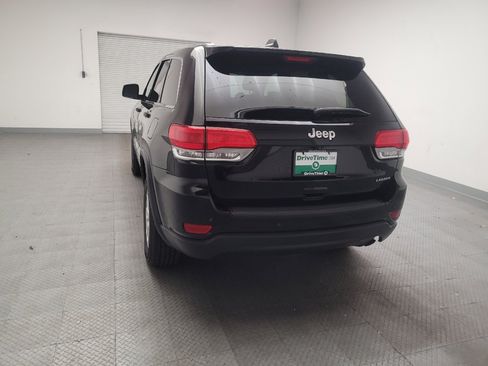 Used 2018 Jeep Grand Cherokee Laredo RWD image 6
