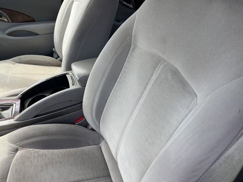 Used 2010 Buick LaCrosse CXL FWD image 23