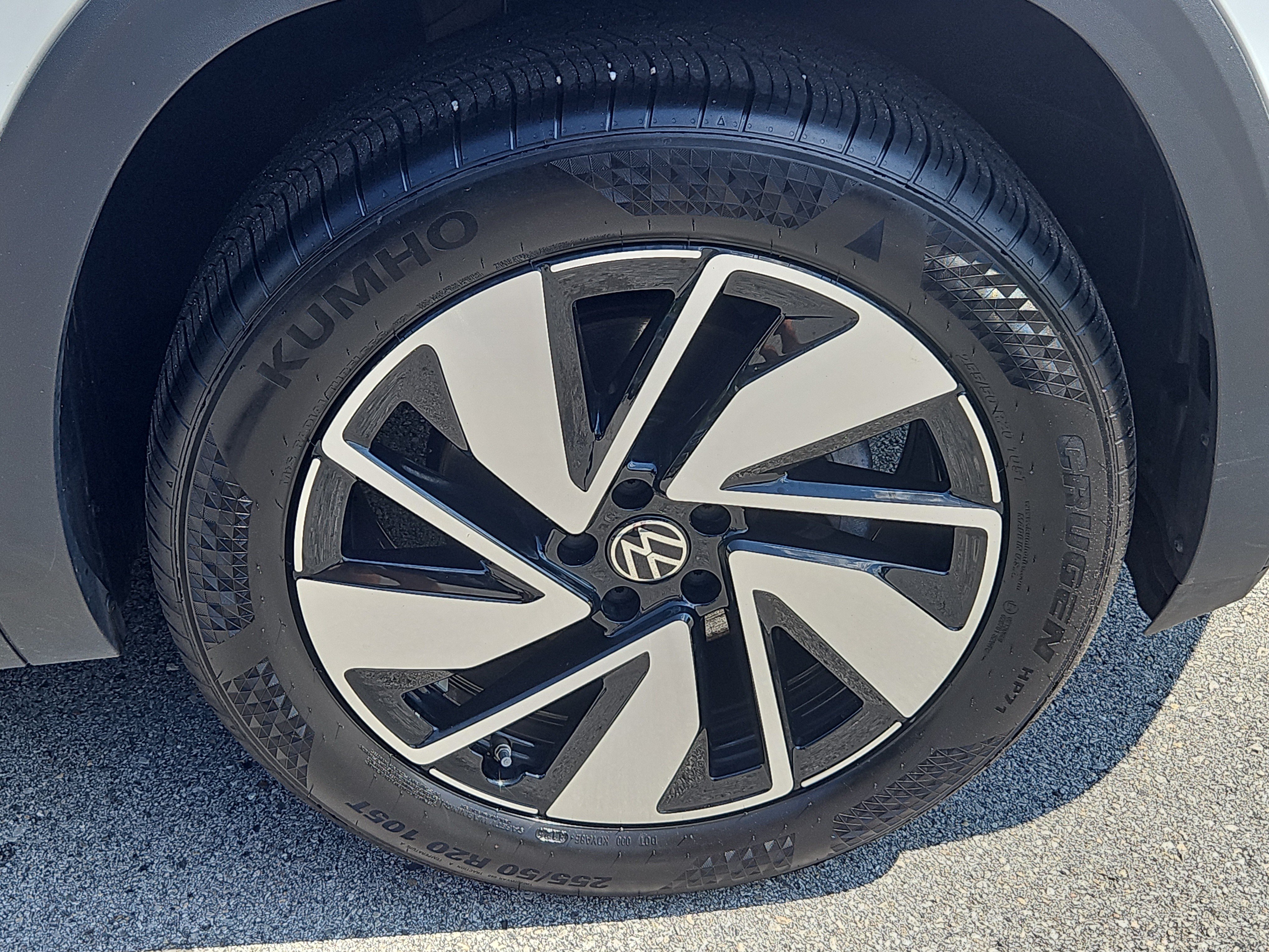 Used 2026 Volkswagen Atlas SE AWD/4WD image 31