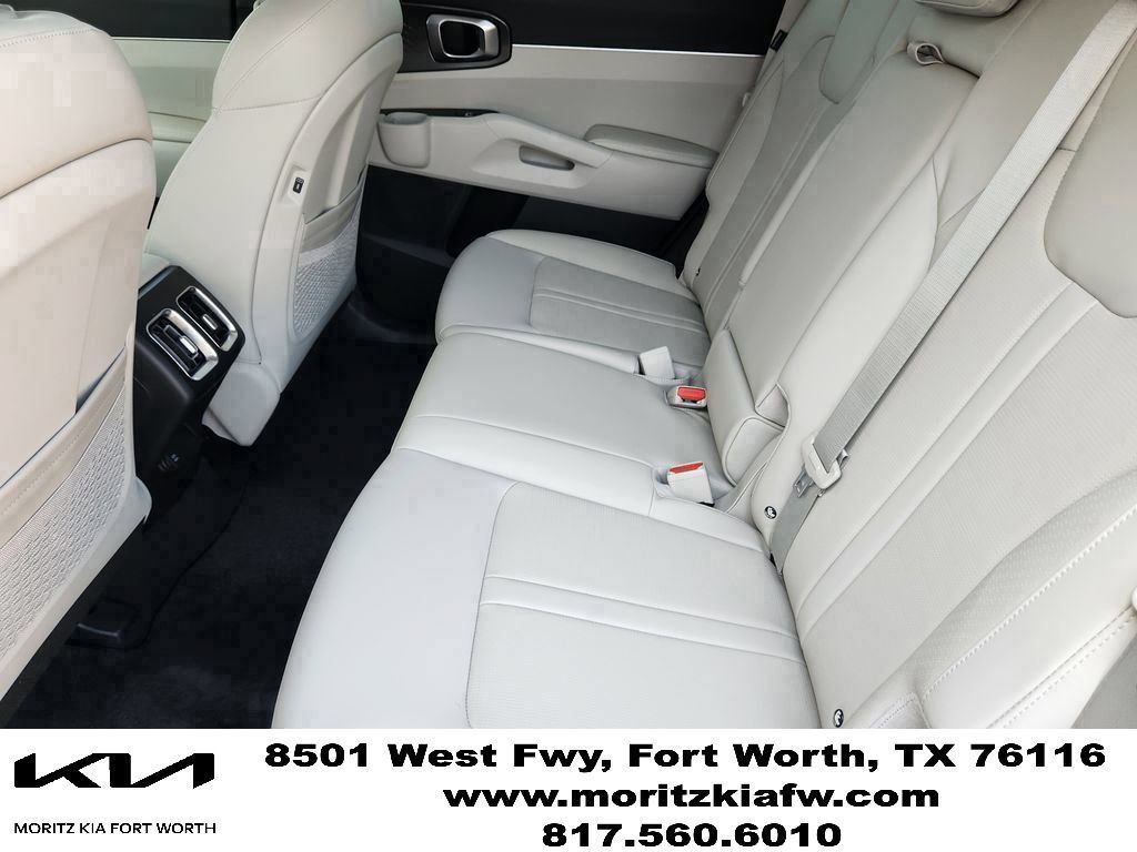New 2026 Kia Sorento S FWD image 19