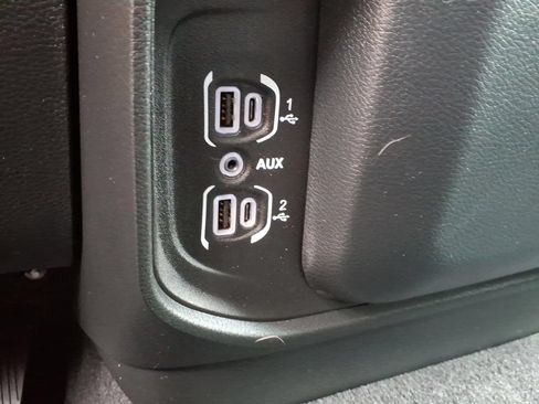 Used 2025 RAM 1500 Tradesman AWD/4WD image 24