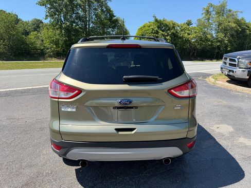 Used 2013 Ford Escape SE AWD/4WD image 6
