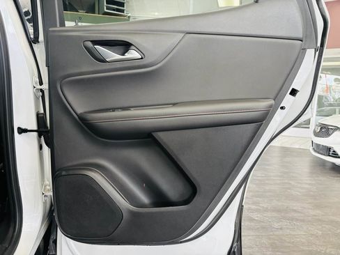 Used 2022 Chevrolet Blazer RS FWD image 33