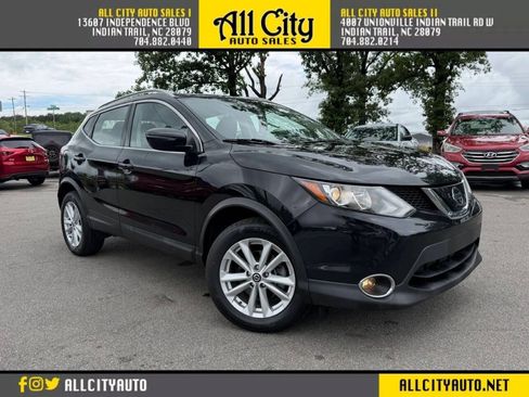 Used 2019 Nissan Rogue Sport SV w/ All-Weather Package AWD/4WD image 1