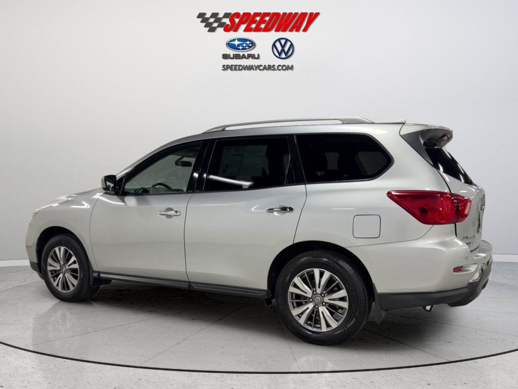 Used 2019 Nissan Pathfinder S AWD/4WD image 9