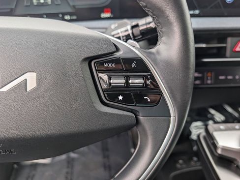 Certified 2024 Kia EV6 Wind image 24