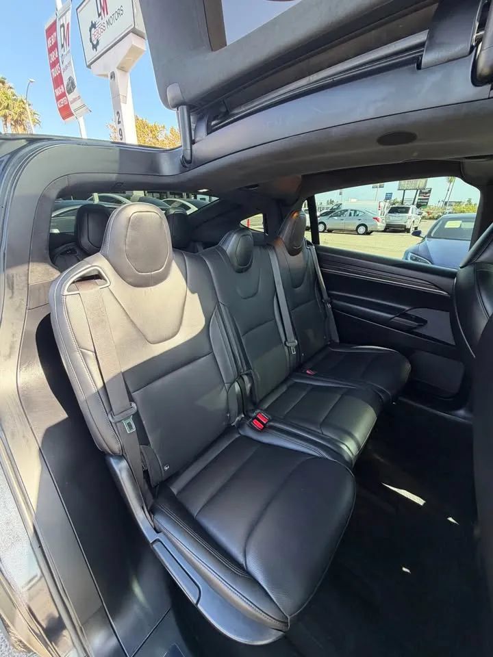 Used 2024 Tesla Model X AWD/4WD image 12