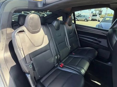 Used 2024 Tesla Model X AWD/4WD image 12
