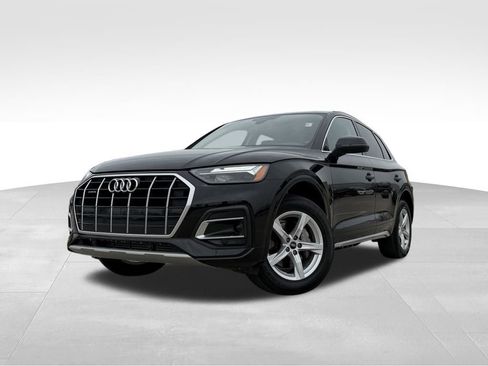 Used 2023 Audi Q5 2.0T Premium w/ Convenience Package image 7