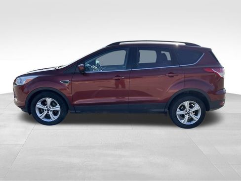 Used 2014 Ford Escape SE w/ Equipment Group 201A image 2