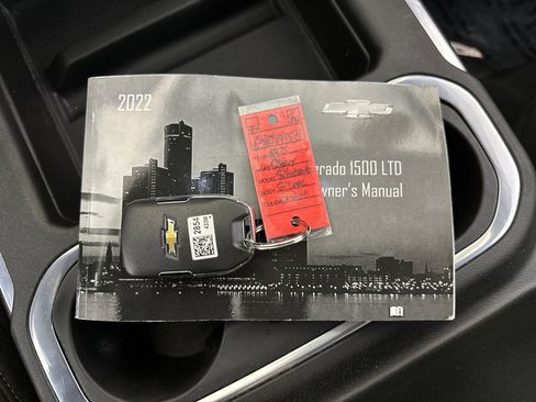 Certified 2022 Chevrolet Silverado 1500 RST image 32