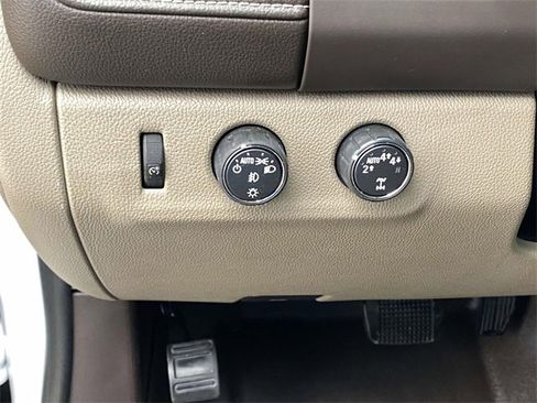 Used 2020 GMC Canyon SLT w/ Driver Alert Package image 18