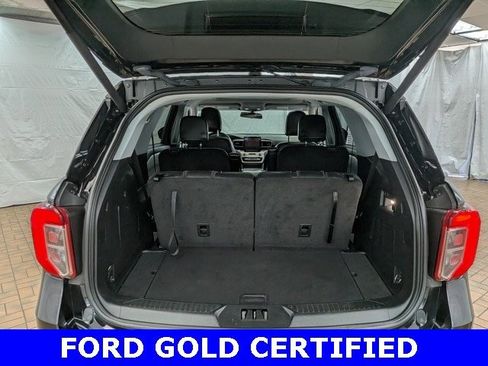 Certified 2022 Ford Explorer XLT w/ Equipment Group 202A image 22