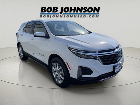 Used 2024 Chevrolet Equinox LT w/ LPO, Floor Liner Package AWD/4WD image 1