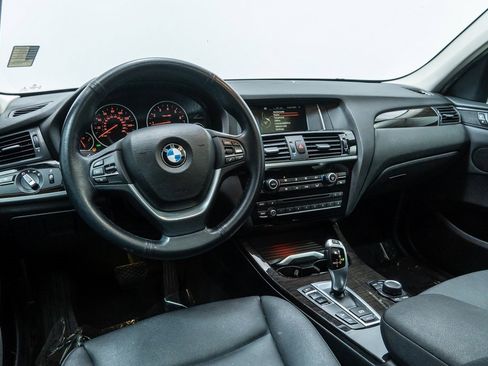 Used 2017 BMW X3 xDrive28i image 4