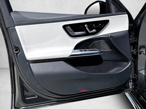 Used 2026 Mercedes-Benz E 450 4MATIC Sedan image 18