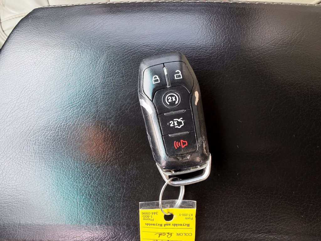 Used 2016 Ford Explorer Platinum AWD/4WD image 10