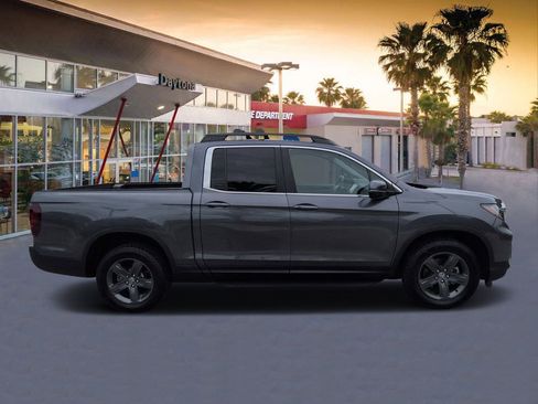 Used 2023 Honda Ridgeline RTL image 2