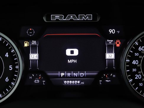 Used 2023 RAM 1500 Big Horn AWD/4WD image 11