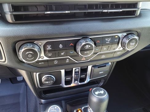 New 2025 Jeep Wrangler Sport S image 13