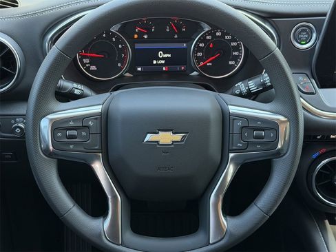 New 2025 Chevrolet Blazer LT w/ Convenience Package image 15