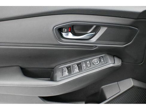 Used 2024 Honda Accord Sport image 28