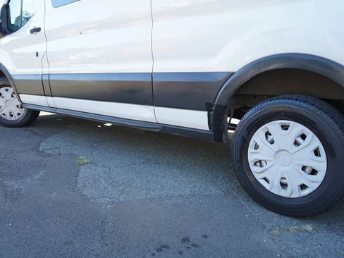 Used 2017 Ford Transit 350 XL RWD image 5