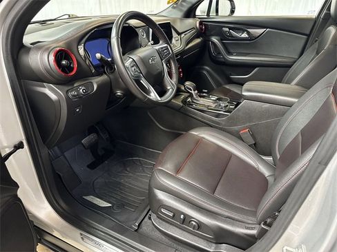 Certified 2022 Chevrolet Blazer RS w/ Enhanced Convenience Package image 12