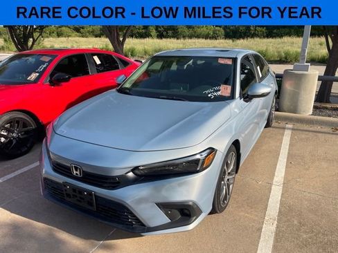 Used 2022 Honda Civic Touring image 1