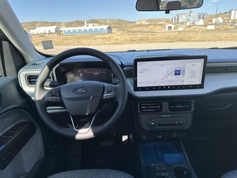 New 2025 Ford Maverick XLT w/ XLT Luxury Package image 19