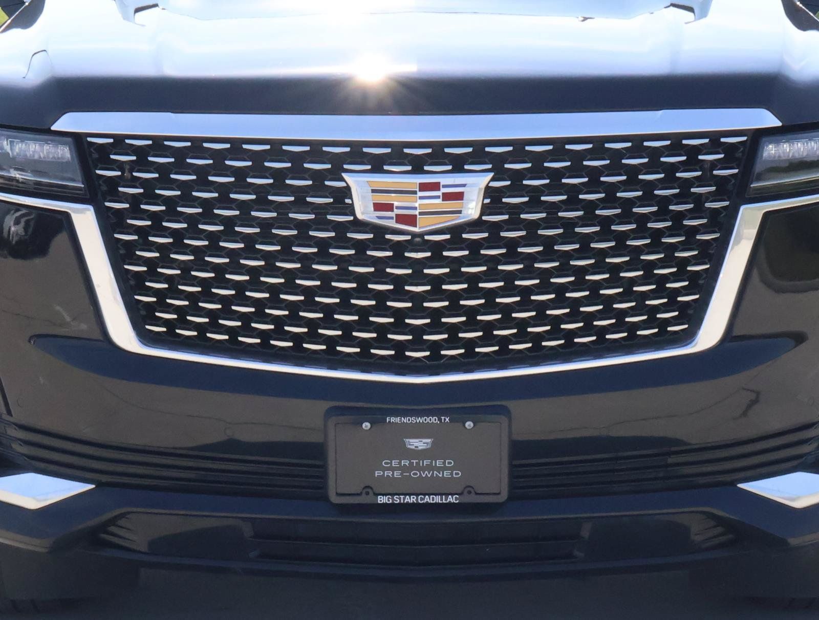 Used 2024 Cadillac Escalade ESV Premium Luxury w/ Performance Package AWD/4WD image 8