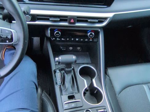 Used 2024 Kia K5 GT-Line w/ GT-Line Premium Package FWD image 11