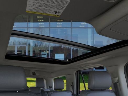 New 2026 Ford Expedition Active image 22