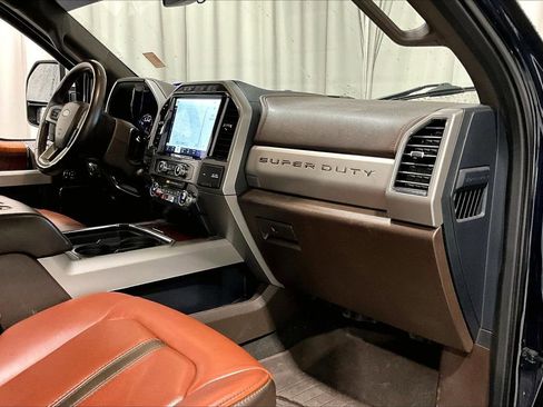 Used 2022 Ford F350 King Ranch w/ King Ranch Ultimate Package AWD/4WD image 28