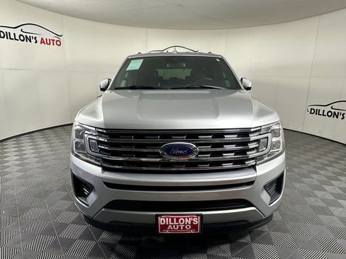 Used 2019 Ford Expedition XLT w/ Equipment Group 202A RWD image 12