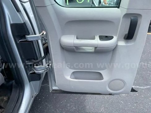 Used 2013 GMC Sierra 1500 W/T AWD/4WD image 19