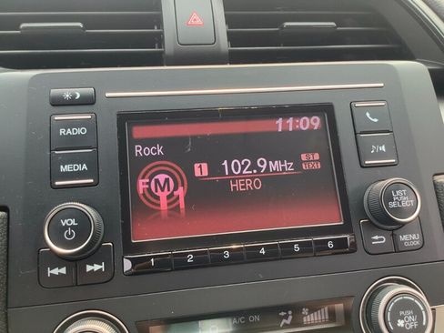 Used 2017 Honda Civic LX image 18
