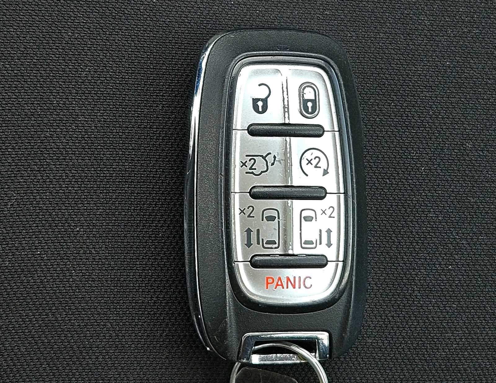Used 2022 Chrysler Voyager LX FWD image 26