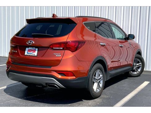 Used 2018 Hyundai Santa Fe Sport AWD/4WD image 11