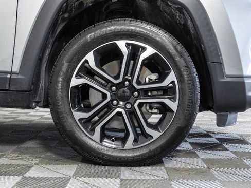 Used 2023 Jeep Compass Limited AWD/4WD image 43