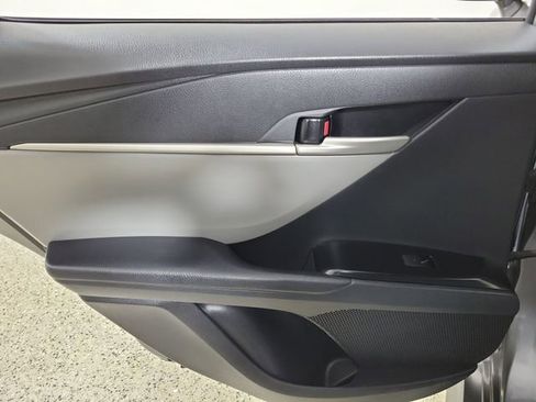 Used 2025 Toyota Camry SE FWD image 14